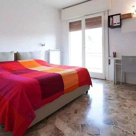 מסטרה A Soli 15 Minuti Da Venezia Bus Sotto Casa מראה חיצוני תמונה